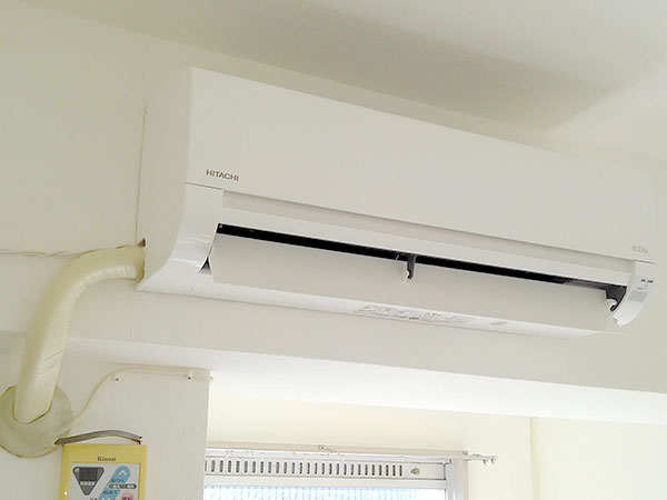 神奈川県厚木市 M様　新品エアコン（2.2ｋＷ）取り付け工事のご依頼ありがとうございました。