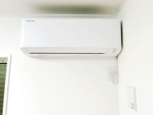 神奈川県三浦郡葉山町 C様　新品エアコン（2.2ｋＷ）取り付け工事 化粧カバーパックのご依頼ありがとうございました。