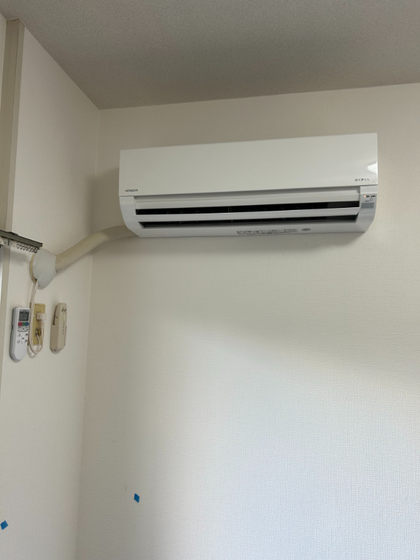 埼玉県さいたま市　Ｄ様　エアコン（2.2ｋＷ）新品エアコン取り付け工事のご依頼ありがとうございました。